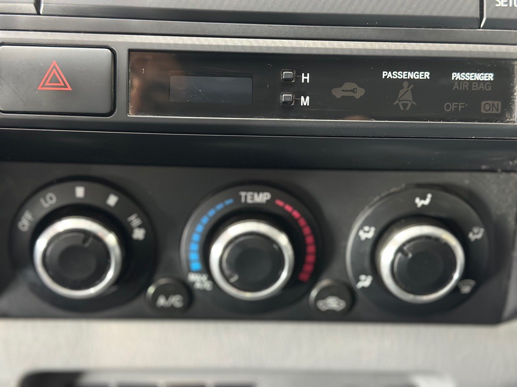 2013 Toyota Tacoma Image 15
