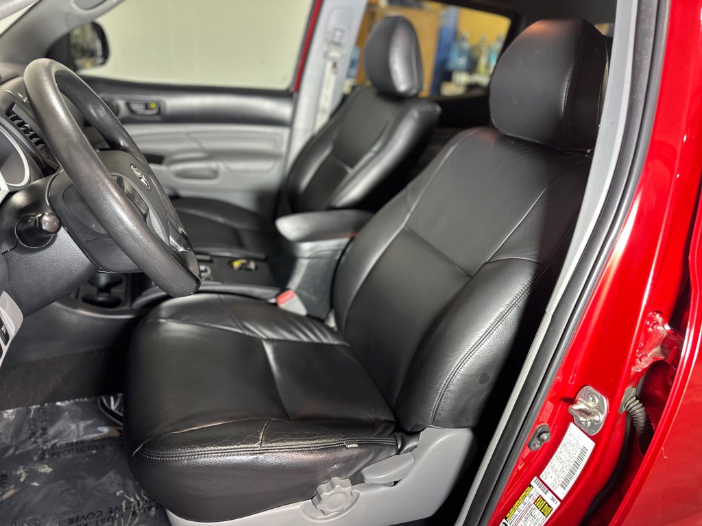 2013 Toyota Tacoma Image 21