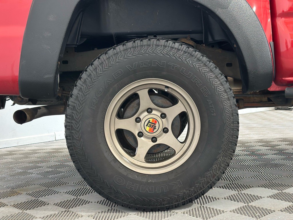 2013 Toyota Tacoma Image 28