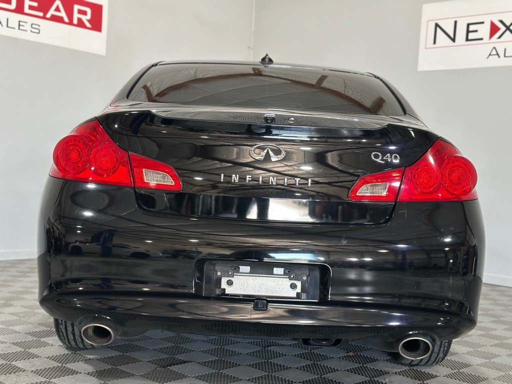 2015 INFINITI Q40 Image 7
