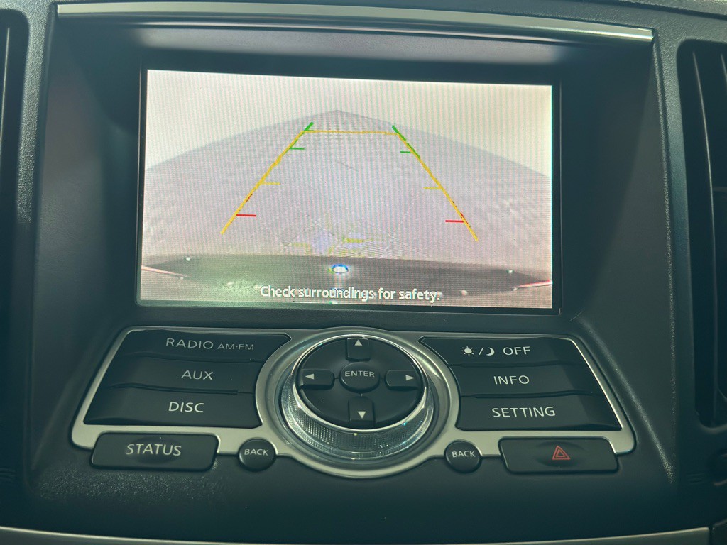 2015 INFINITI Q40 Image 20