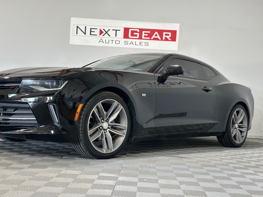 2018 Chevrolet Camaro Image 6
