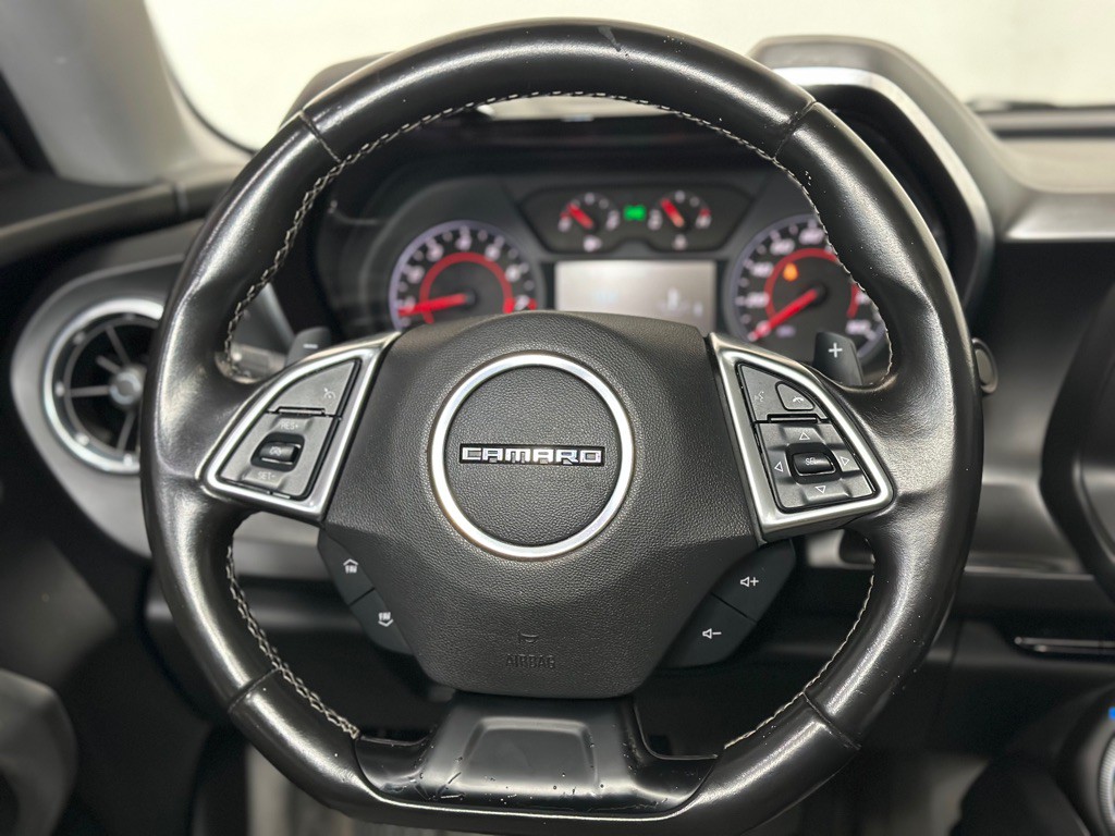 2018 Chevrolet Camaro Image 14
