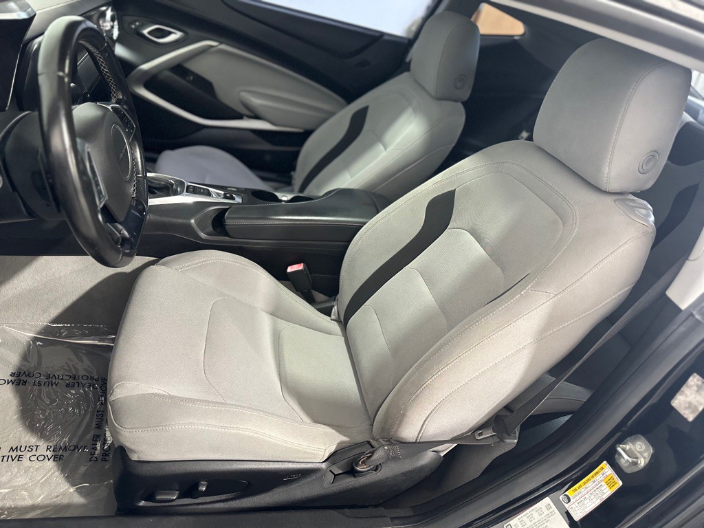 2018 Chevrolet Camaro Image 23