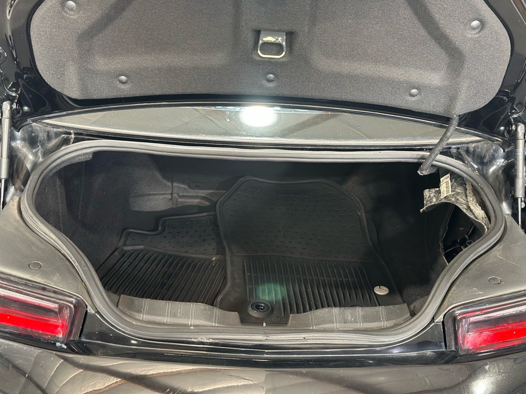 2018 Chevrolet Camaro Image 35