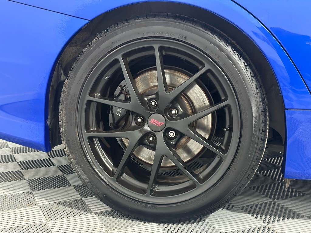 2015 Subaru WRX Image 36