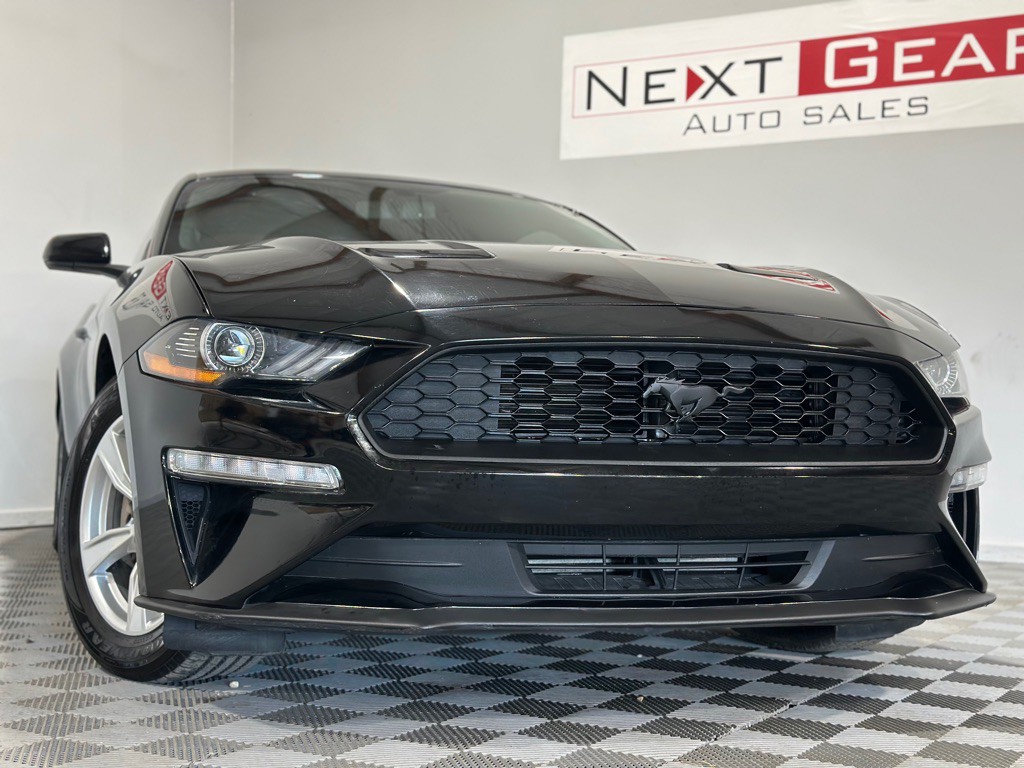 2020 Ford Mustang Image 4