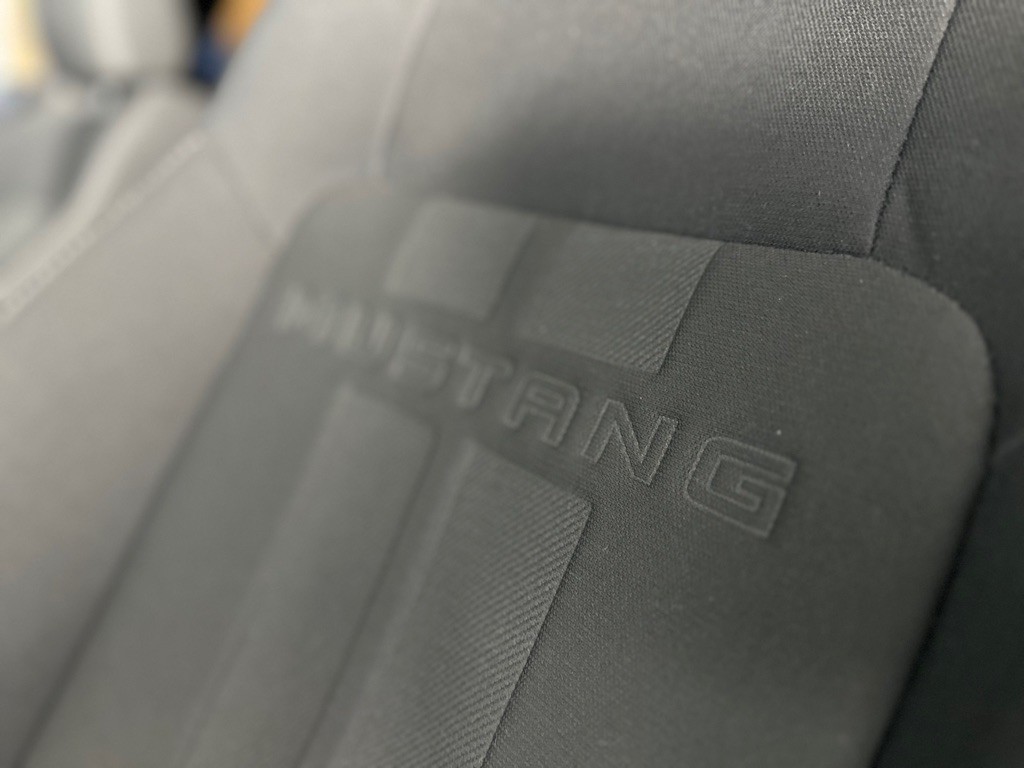 2020 Ford Mustang Image 34