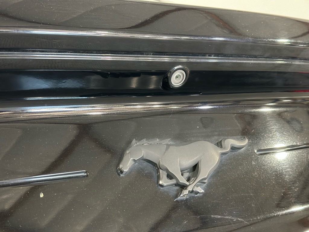 2020 Ford Mustang Image 35