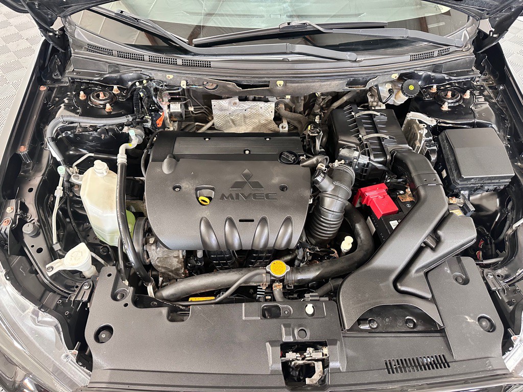 2011 Mitsubishi Lancer Image 29