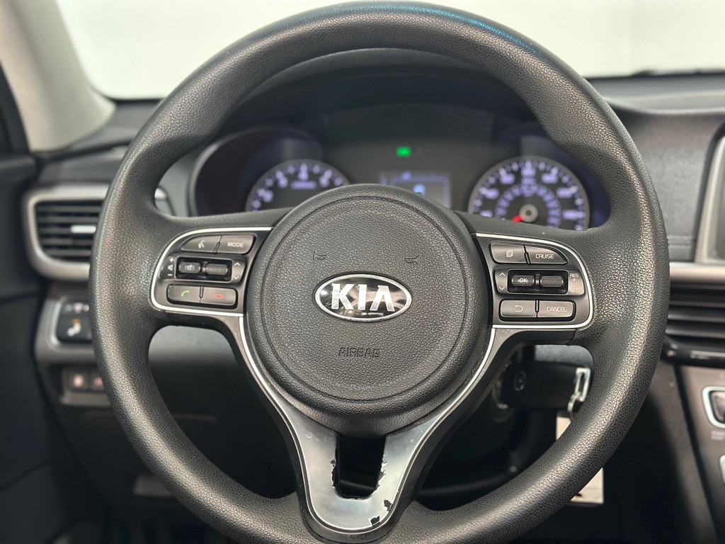 2018 Kia Optima Image 16