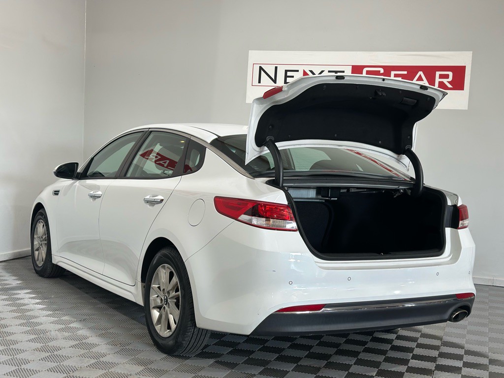 2018 Kia Optima Image 34