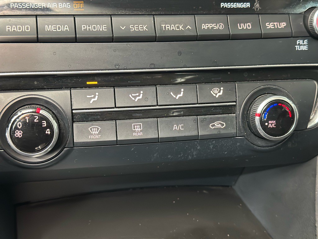 2018 Kia Optima Image 19