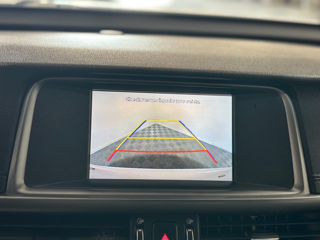 2018 Kia Optima Image 21