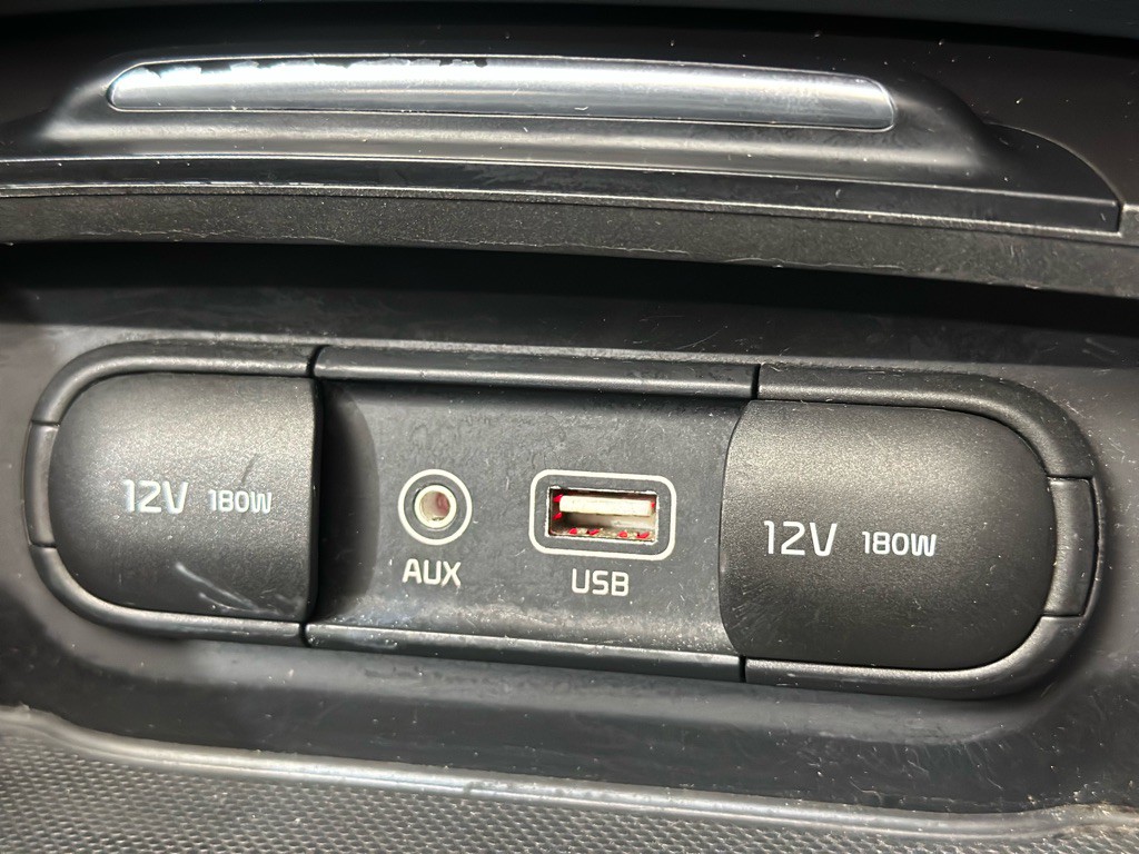 2018 Kia Optima Image 25