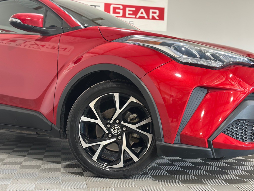 2021 Toyota C-HR Image 3