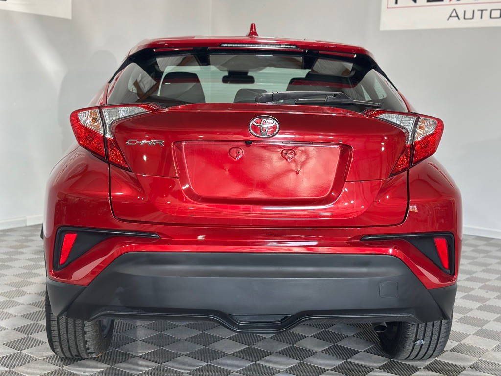 2021 Toyota C-HR Image 8