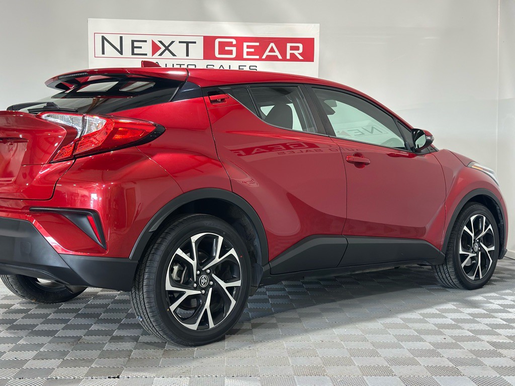 2021 Toyota C-HR Image 9