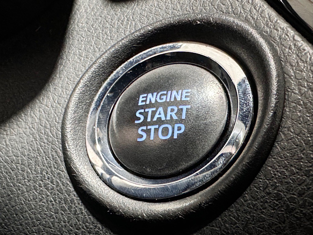 2021 Toyota C-HR Image 21