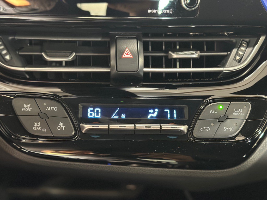 2021 Toyota C-HR Image 22