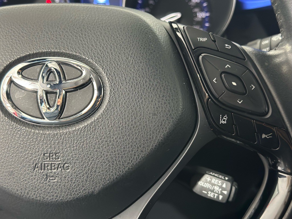 2021 Toyota C-HR Image 29