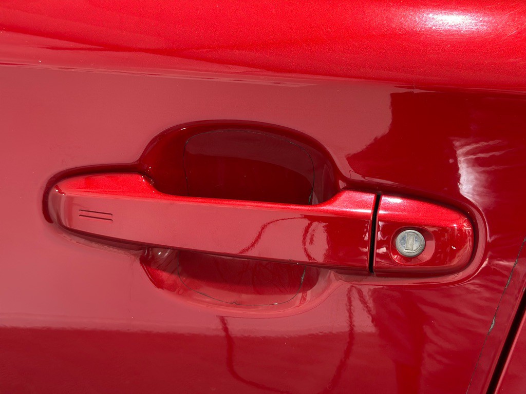 2021 Toyota C-HR Image 33