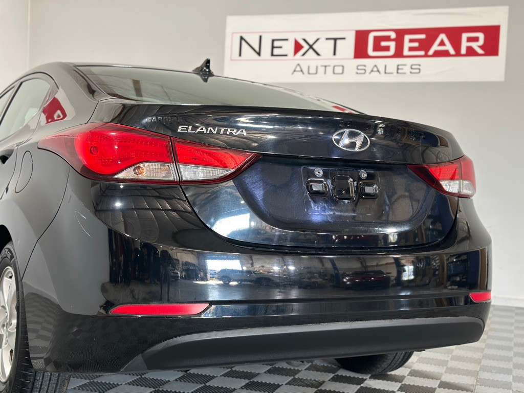 2014 Hyundai Elantra Image 7