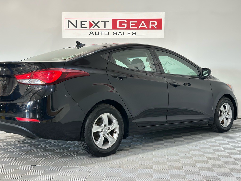 2014 Hyundai Elantra Image 9