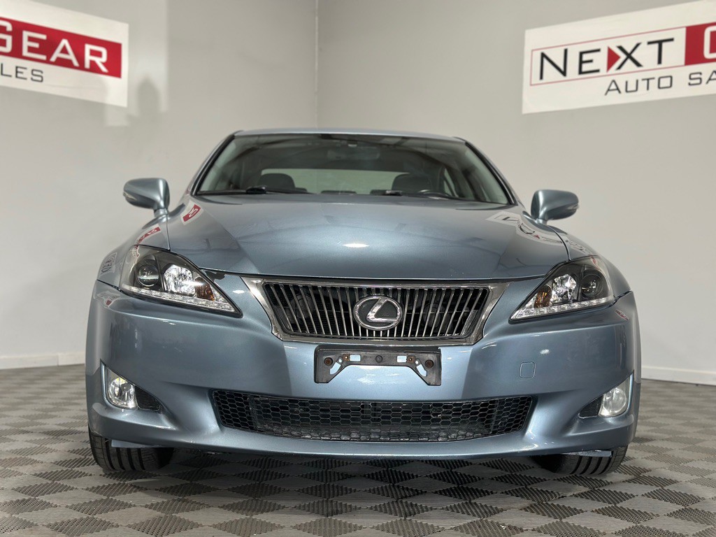 2009 Lexus IS Image 5
