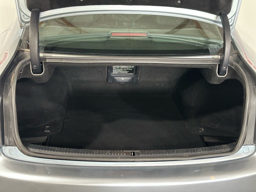 2009 Lexus IS Image 38
