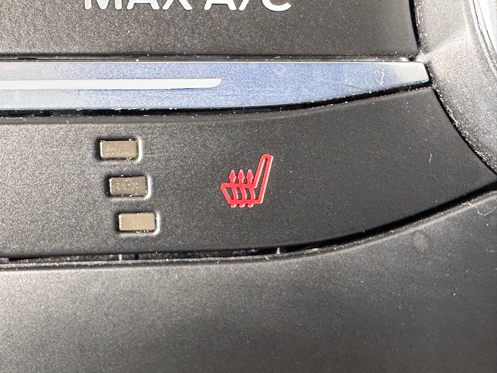 2018 Ford Econoline Image 25