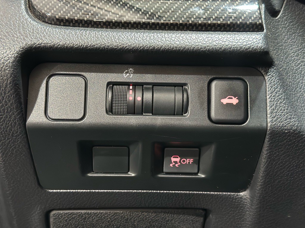 2017 Subaru WRX Image 30