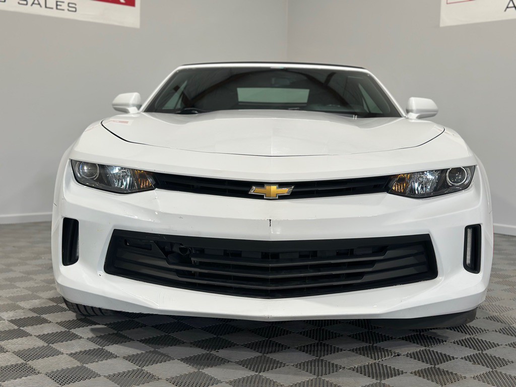 2017 Chevrolet Camaro Image 4