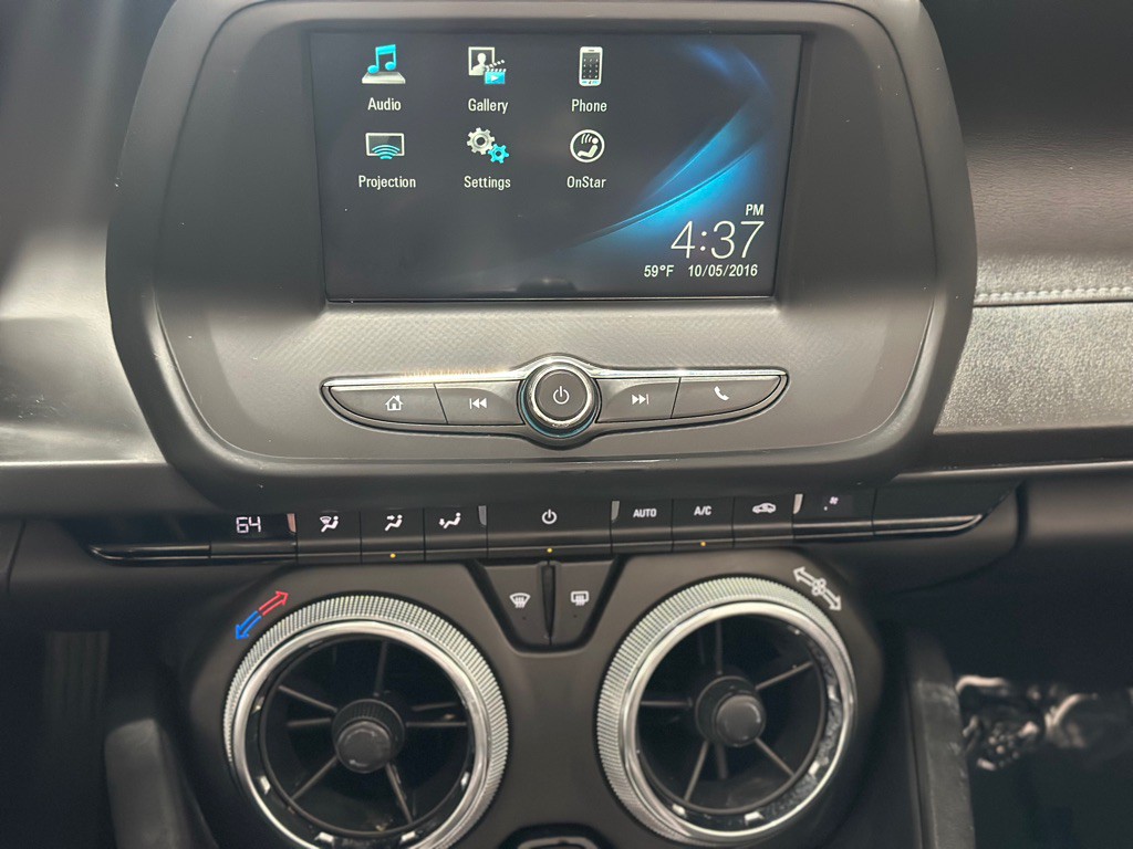 2017 Chevrolet Camaro Image 15