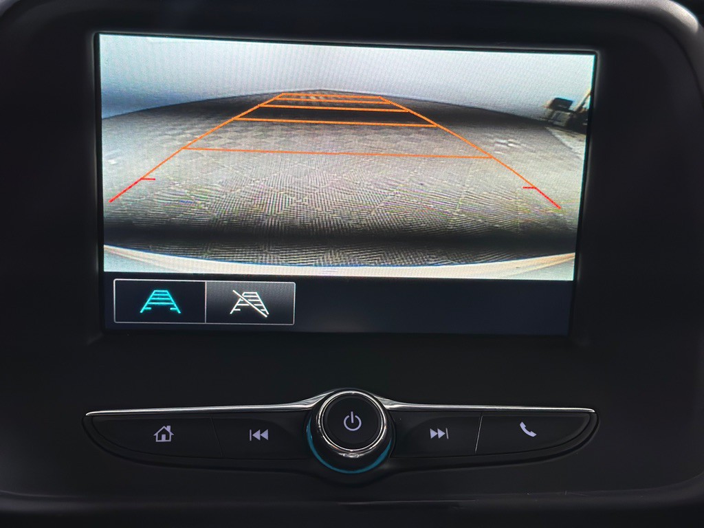 2017 Chevrolet Camaro Image 20