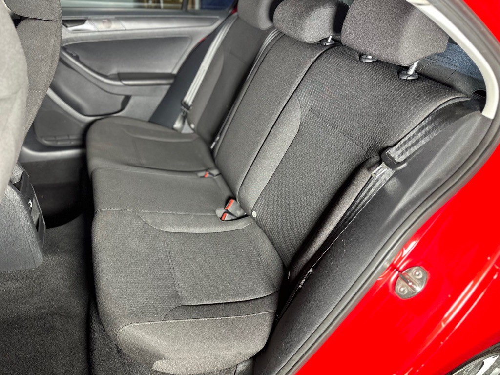 2015 Volkswagen Jetta Image 22