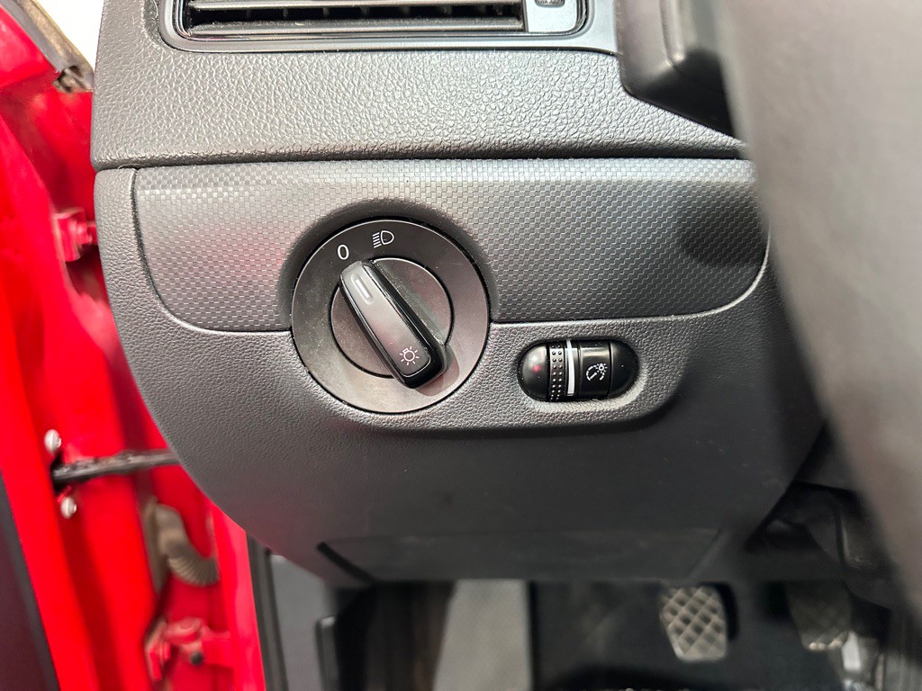 2015 Volkswagen Jetta Image 26