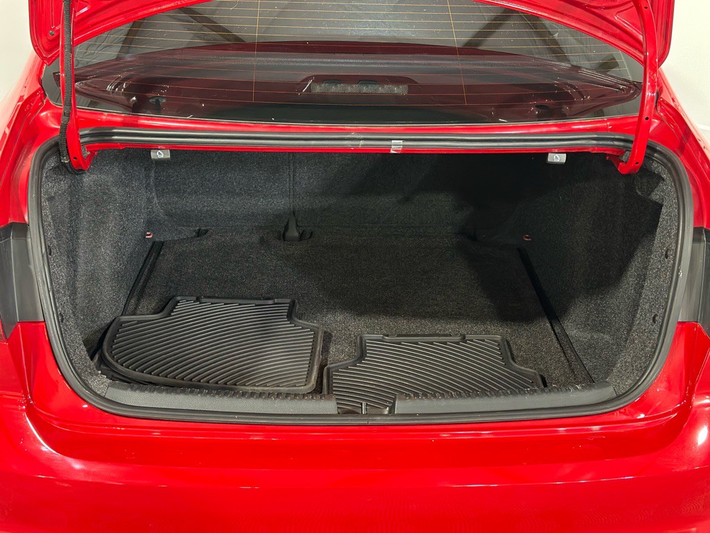 2015 Volkswagen Jetta Image 28