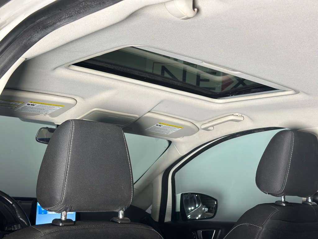 2018 Ford Econoline Image 21