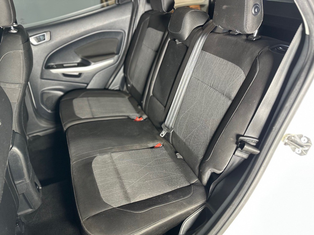 2018 Ford Econoline Image 28