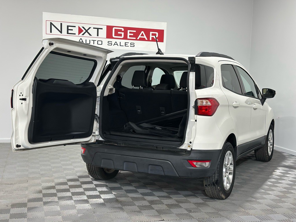 2018 Ford Econoline Image 35