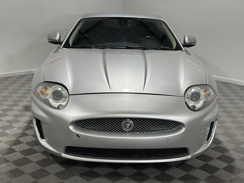2010 Jaguar XK-Series Image 5