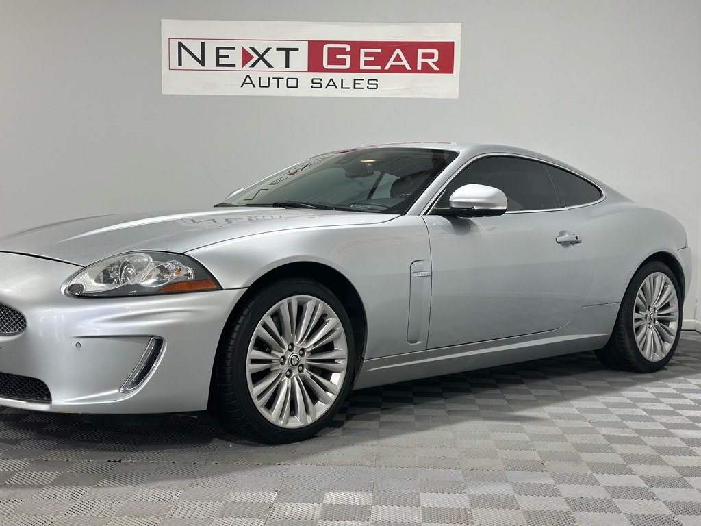 2010 Jaguar XK-Series Image 6