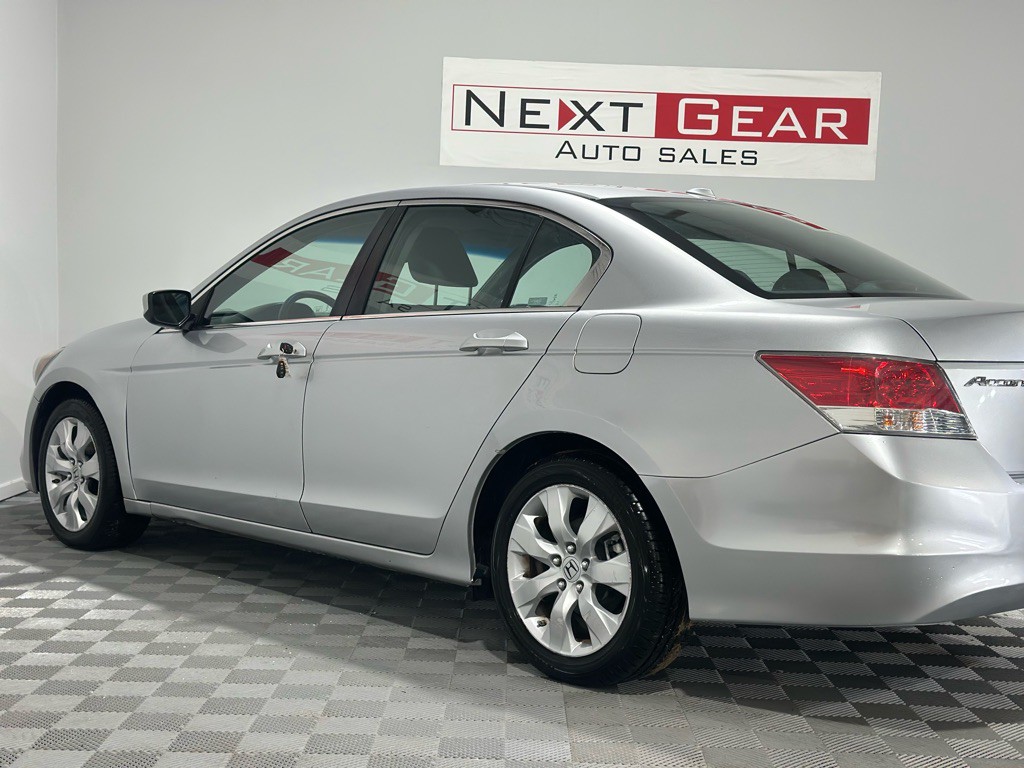 2009 Honda Accord Image 7