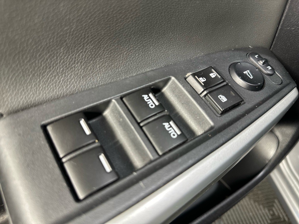 2009 Honda Accord Image 28