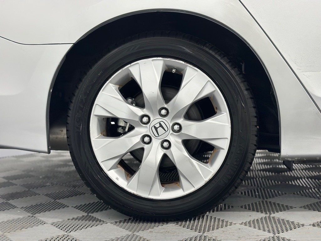 2009 Honda Accord Image 34