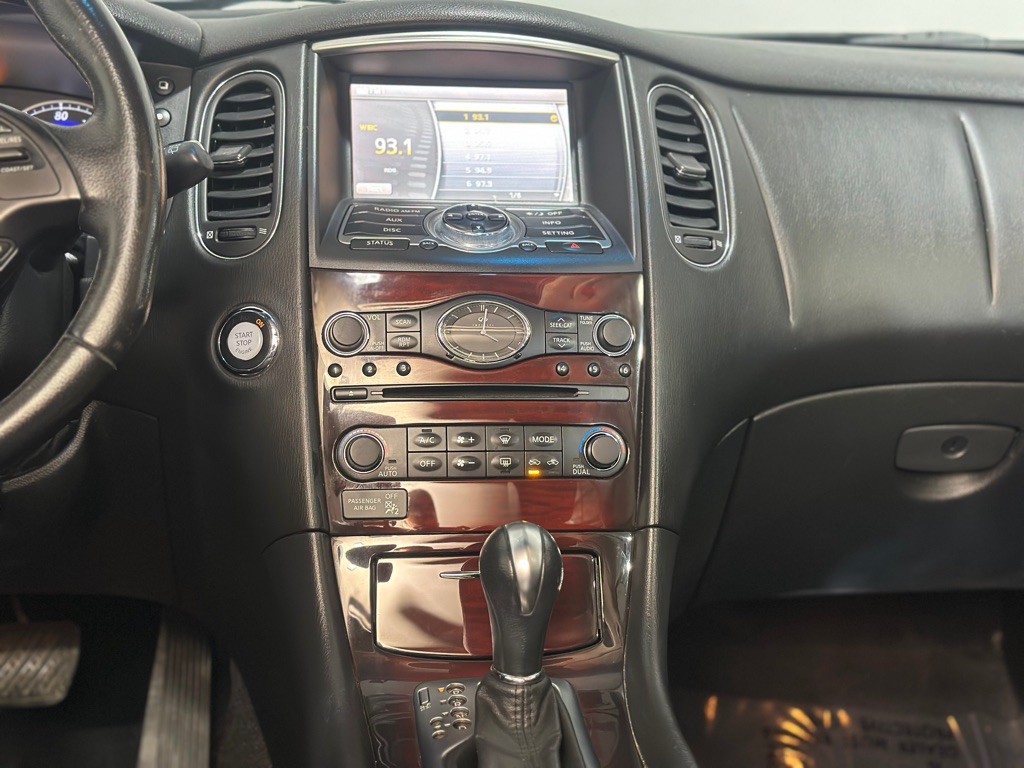 2012 INFINITI EX35 Image 15