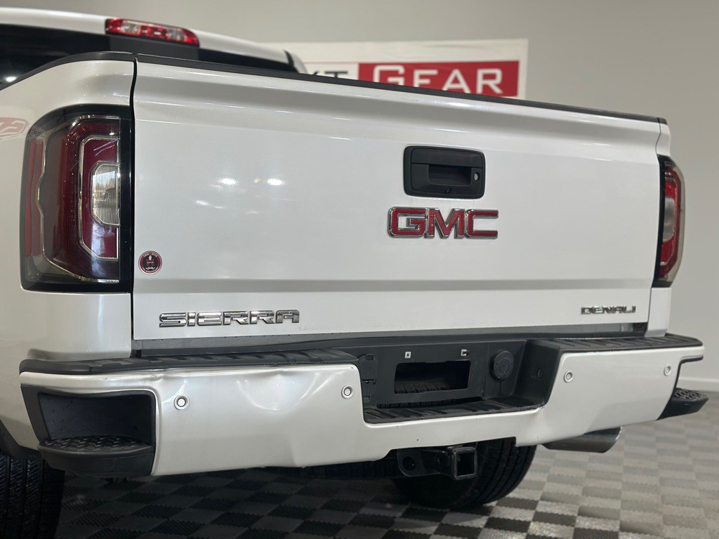 2016 GMC Sierra Image 9