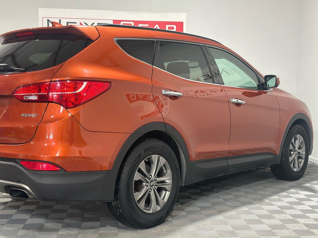 2014 Hyundai Santa Fe Sport Image 9