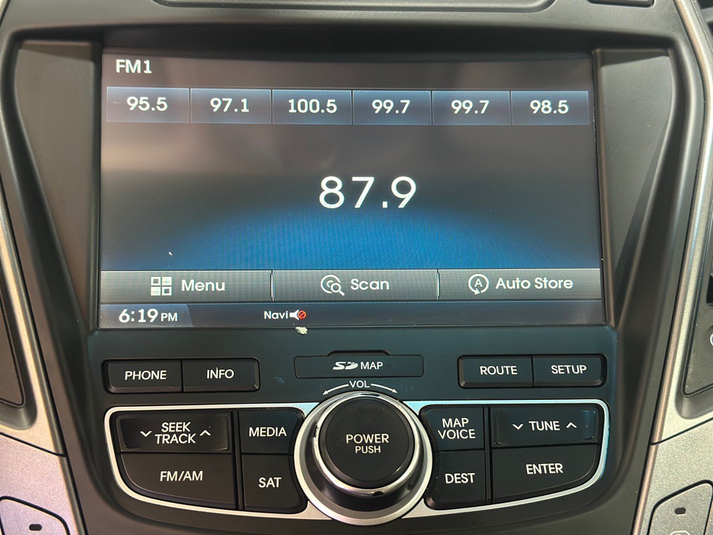 2014 Hyundai Santa Fe Sport Image 21